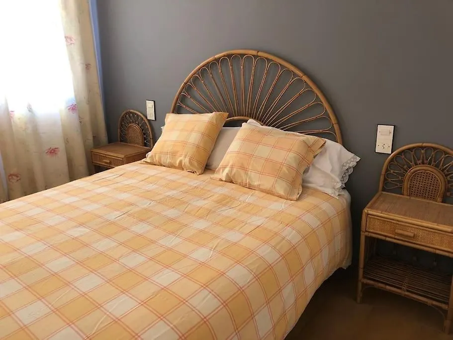 Apartamento Pis a tocar de la platja amb wifi i parking inclòs Calafell Espanha