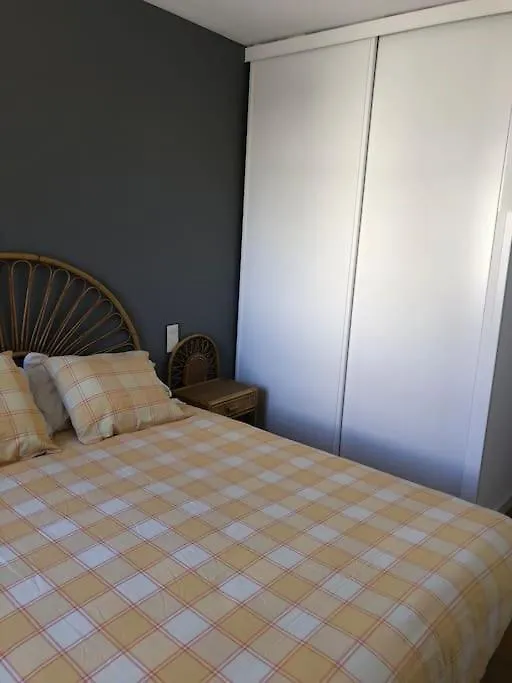 Pis a tocar de la platja amb wifi i parking inclòs Calafell Apartamento