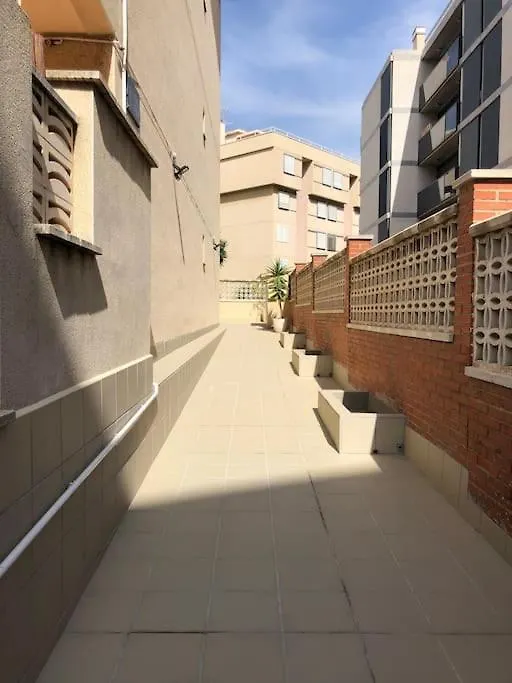 Apartamento Pis a tocar de la platja amb wifi i parking inclòs Calafell Espanha